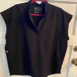 Pre Owned Figs Rafaela Oversized Scrub Top M